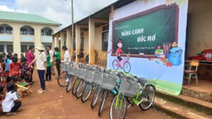 Kids Promise - Dàn xe đạp gửi tặng các em